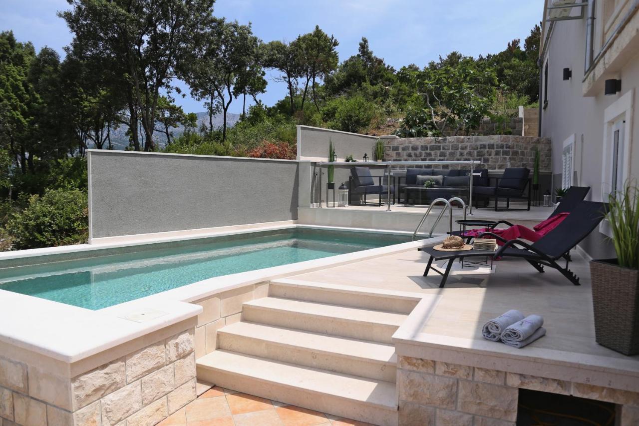 Seaside Apartments With A Swimming Pool Tri Zala, Korcula - 558 Žrnovo Kültér fotó